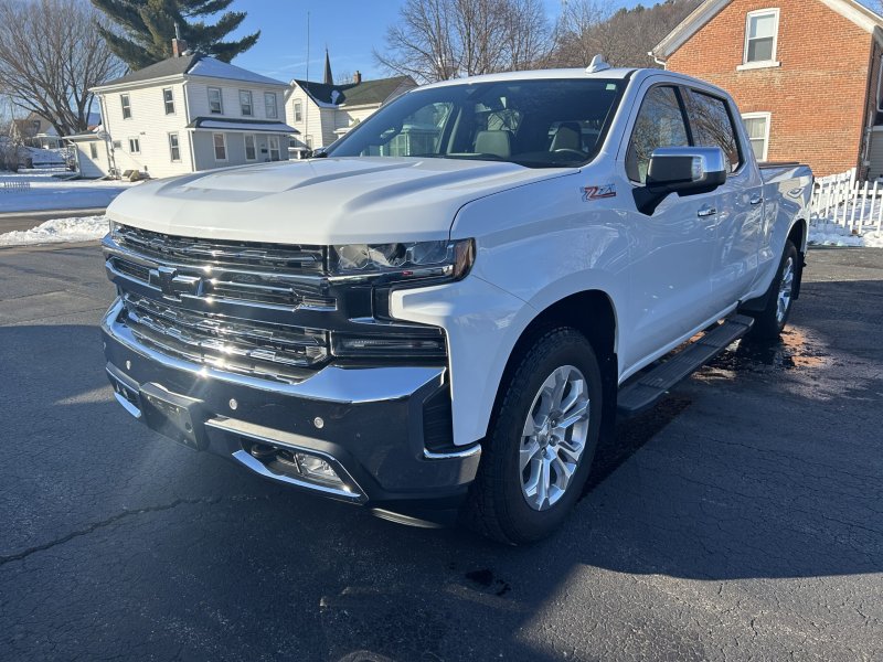 2019 Chevrolet Silverado 1500 LTZ's photo