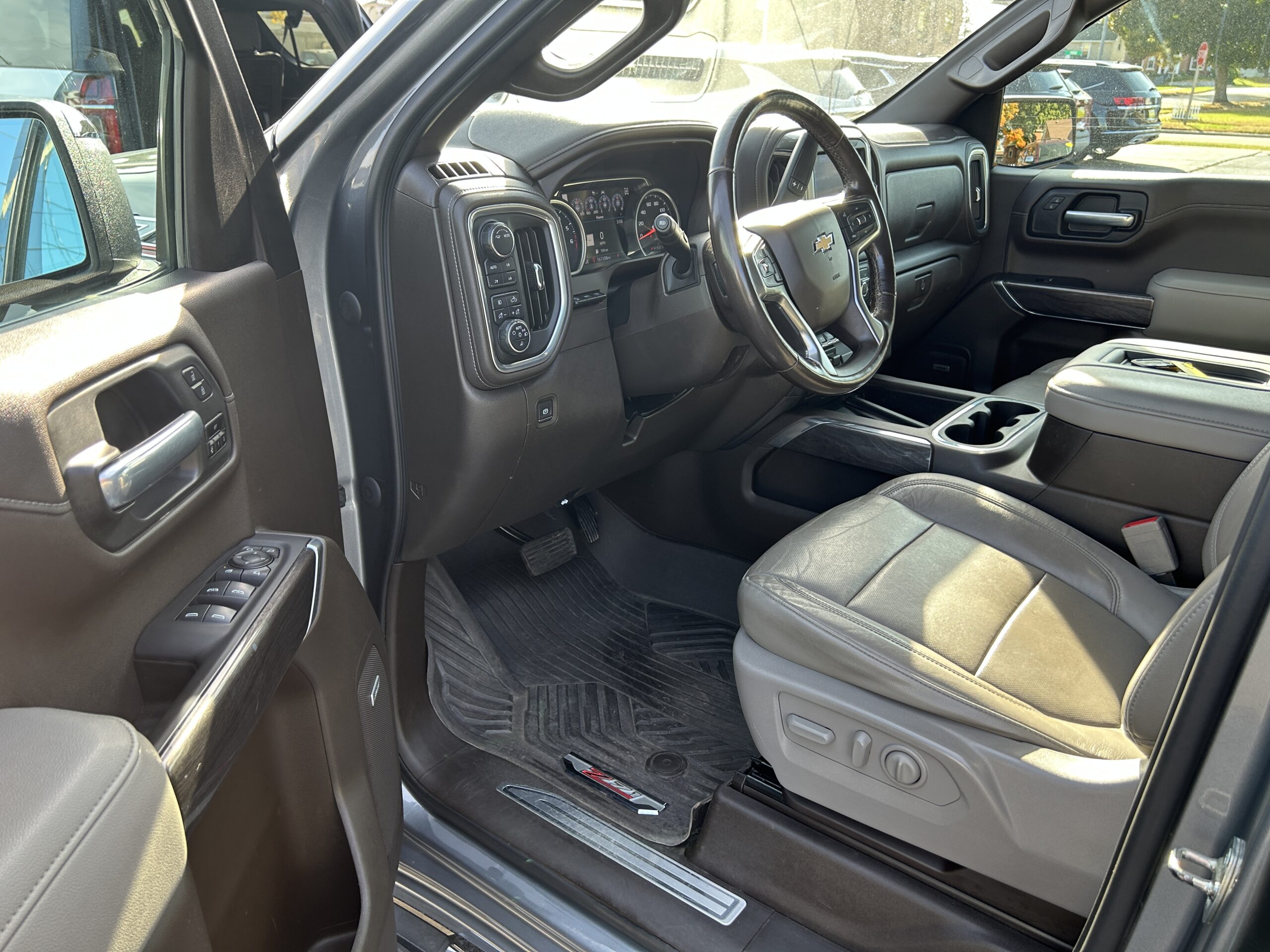 Used 2020 Chevrolet Silverado 1500 Ltz