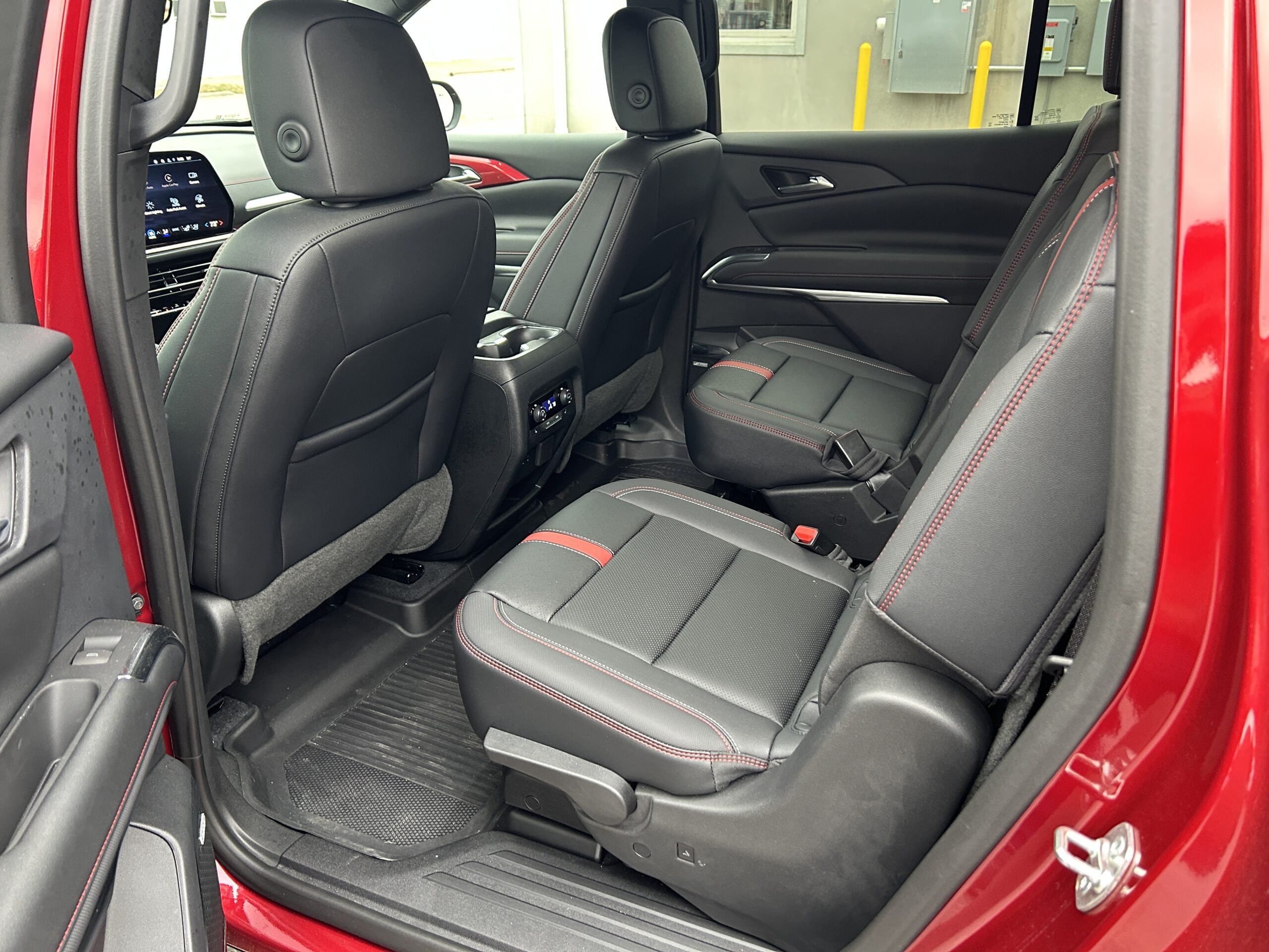 Used 2024 Chevrolet Traverse Awd Rs