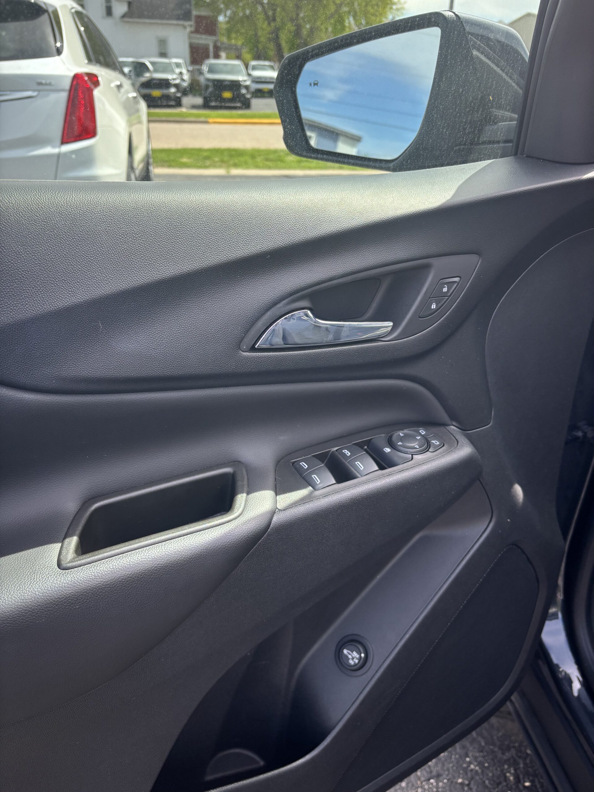Used 2023 Chevrolet Equinox Lt