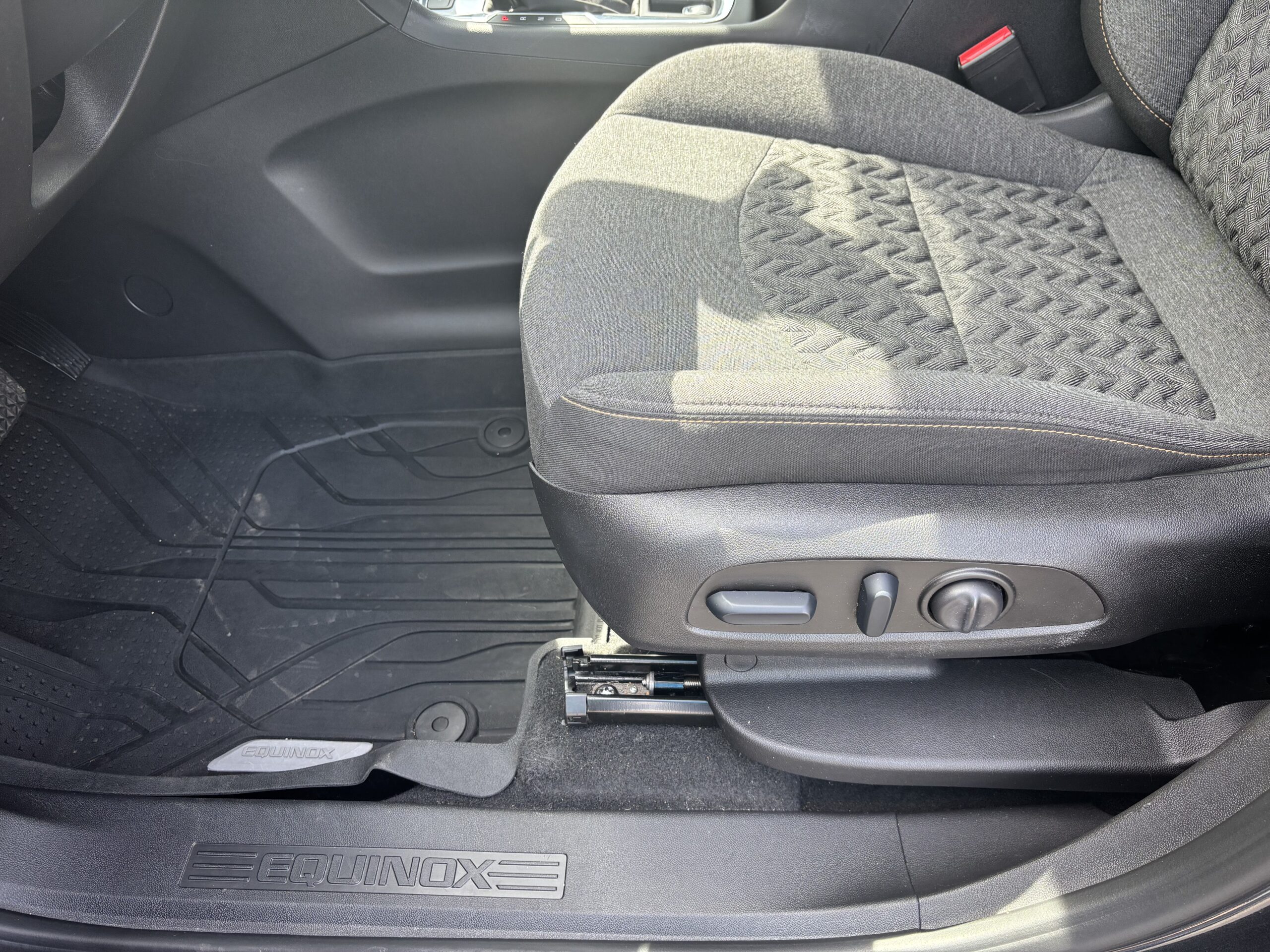 Used 2023 Chevrolet Equinox Lt