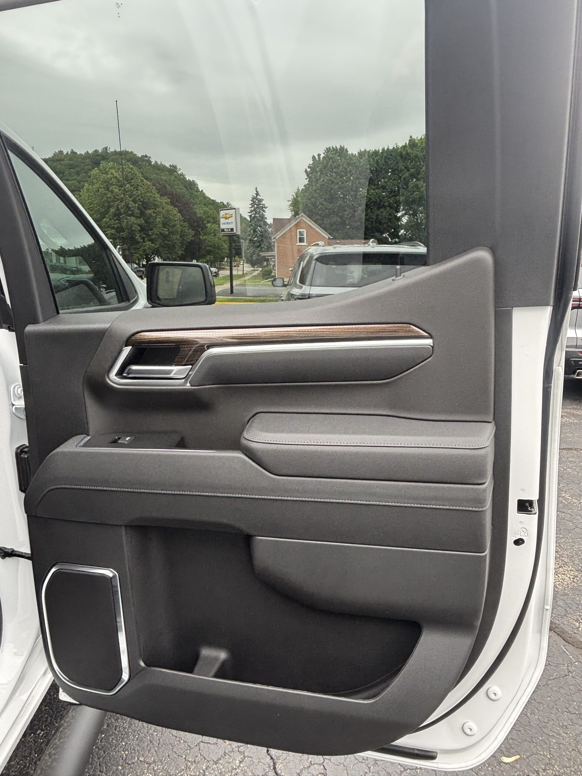 New 2026 Chevrolet Silverado 1500 Crew Rst 4wd
